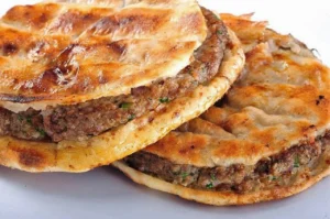 أفضل نوع خبز للحواوشي